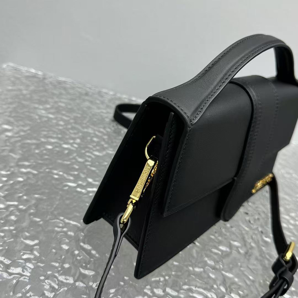 Jacquemus Bambino Bags C01990 23.5*13cm