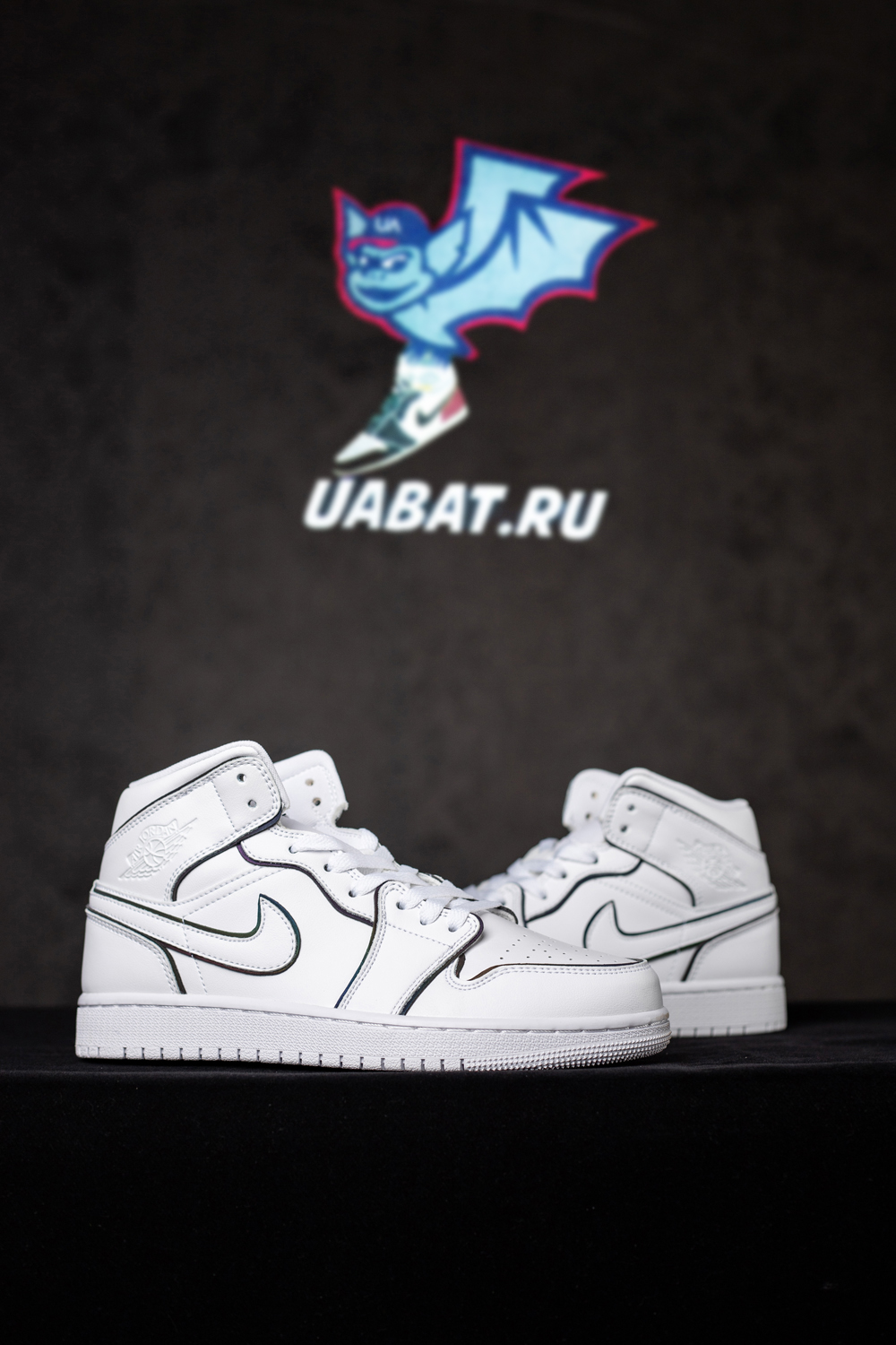 AIR JORDAN 1 MID SE 