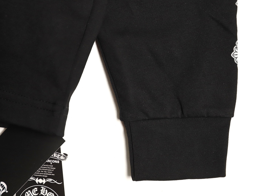 Ch**me He**ts back cross round neck long sleeves tsk1