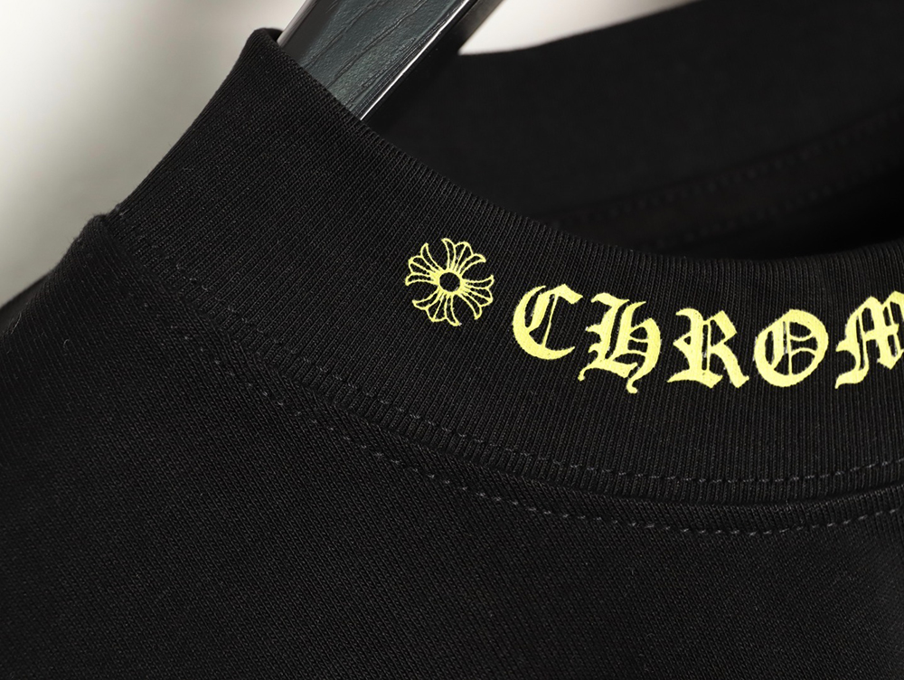 Ch**me He**ts neckline colorful sanskrit round neck long sleeves tsk1