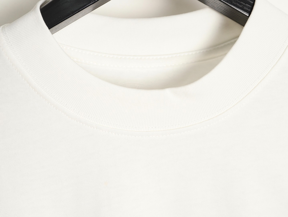 Ch**me He**ts damaged horseshoe round neck long sleeves