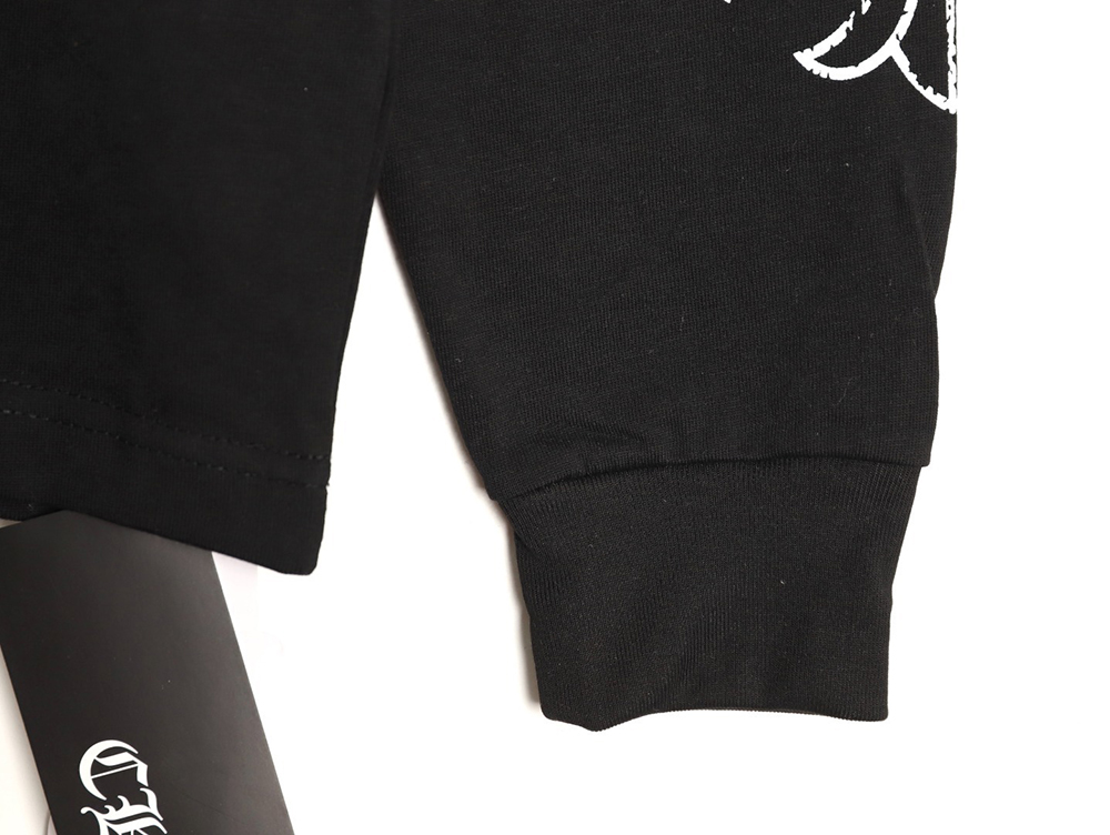 Ch**me He**ts damaged horseshoe round neck long sleeves tsk1