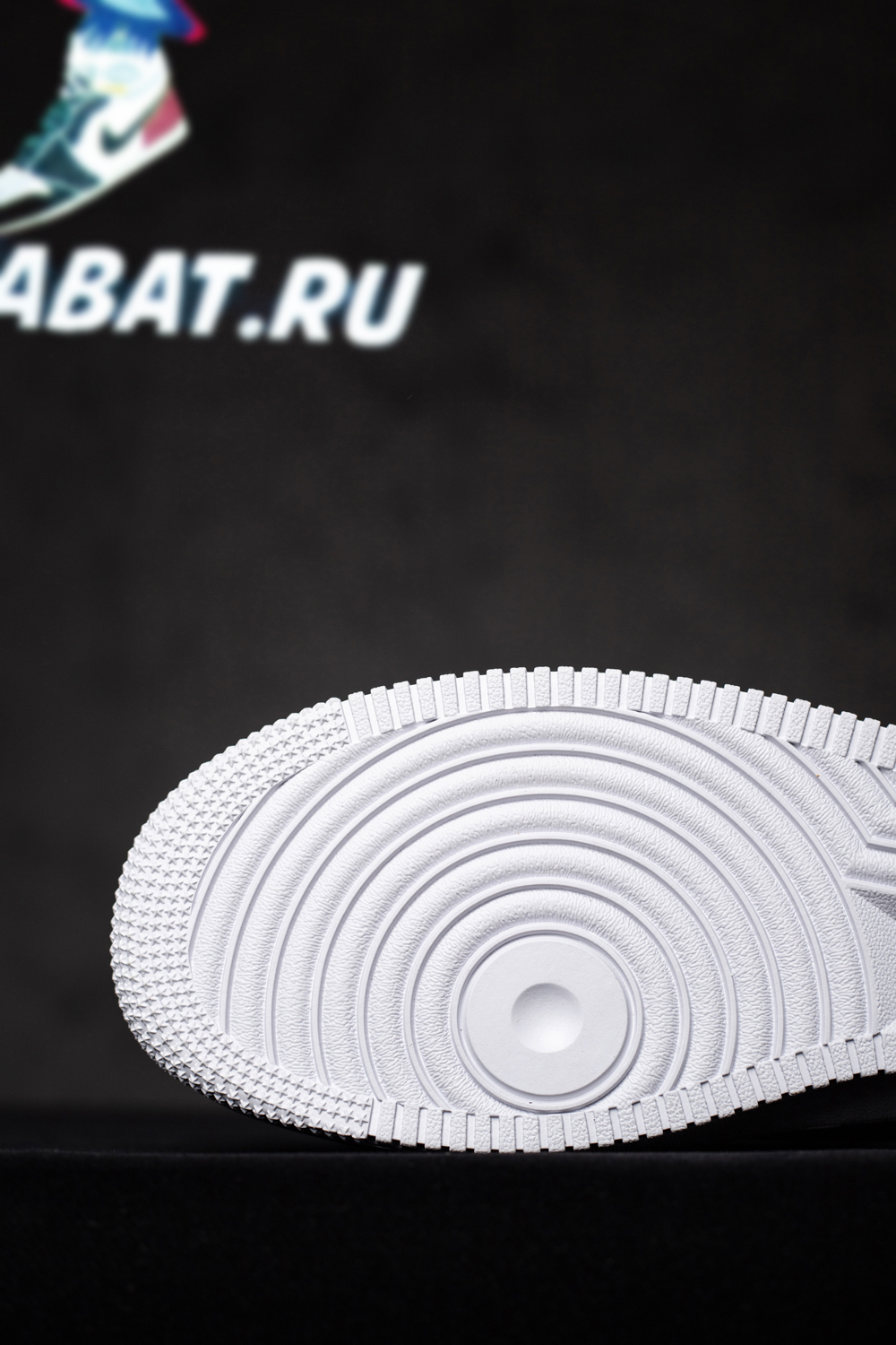 S*p*e x comme des gar?ons shirt x air force 1 low 