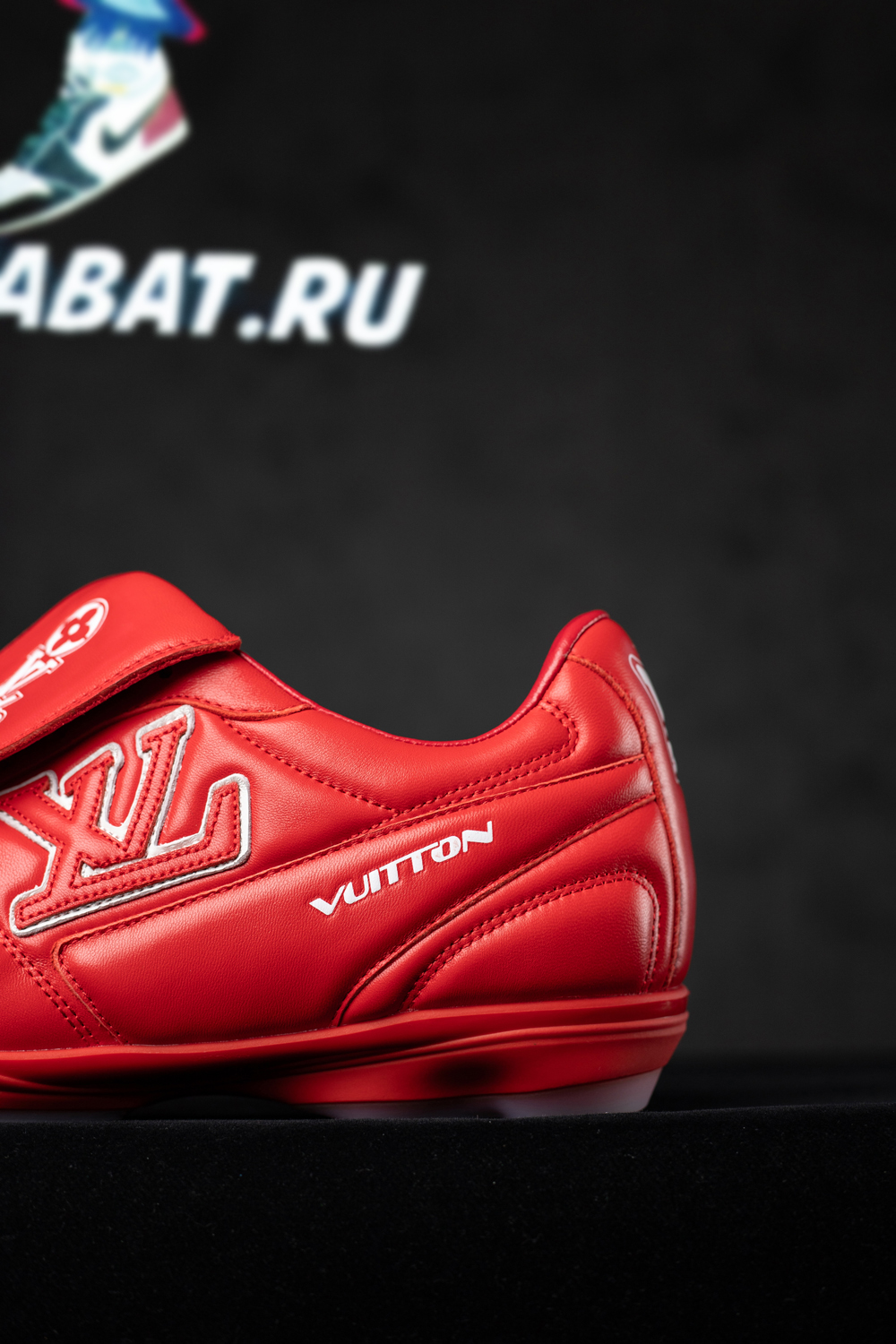 l0*is V*t0n footprint soccer sneaker 1ahdos